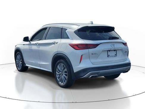 Used 2023 INFINITI QX50 Luxe image 4
