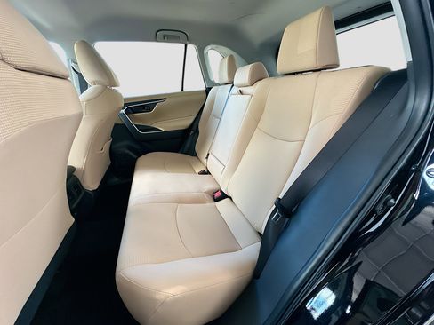 Used 2025 Toyota RAV4 LE image 22