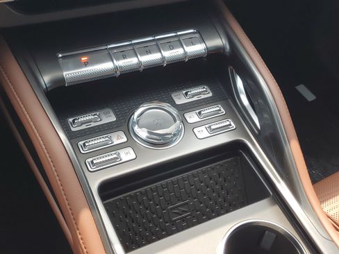 New 2026 Lincoln Nautilus Reserve AWD/4WD image 26