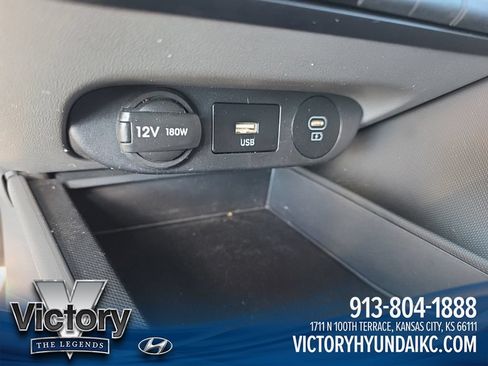 Used 2024 Hyundai Elantra SEL FWD image 22