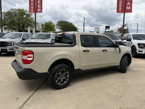 Used 2024 Ford Maverick XLT image 5