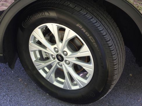 Used 2025 Ford Escape Active AWD/4WD image 19
