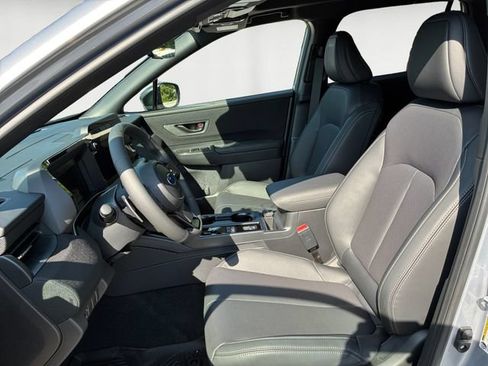 New 2026 Subaru Outback Limited AWD/4WD image 9