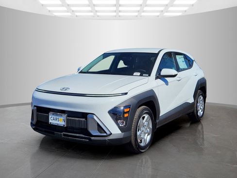 New 2026 Hyundai Kona SE image 3