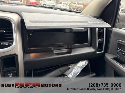 Used 2018 RAM 2500 Big Horn w/ Harvest Edition image 18