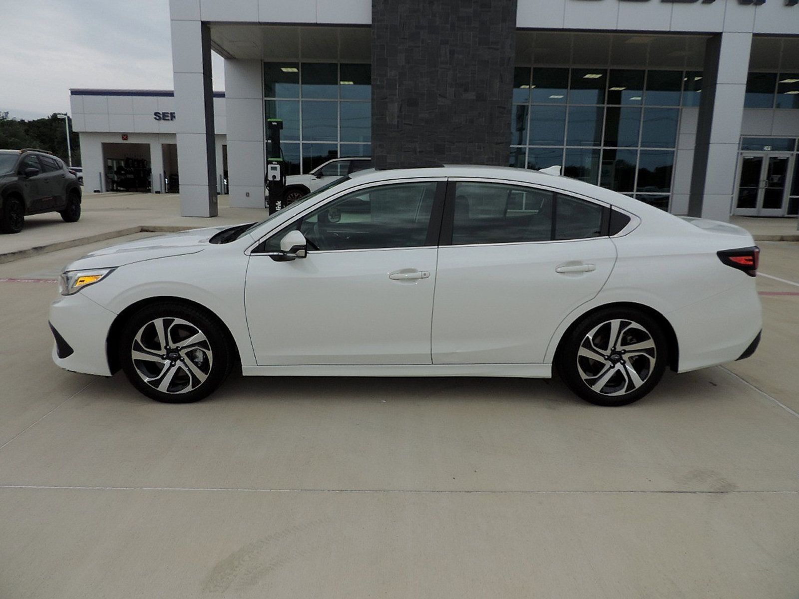 Used 2022 Subaru Legacy Limited AWD/4WD image 8