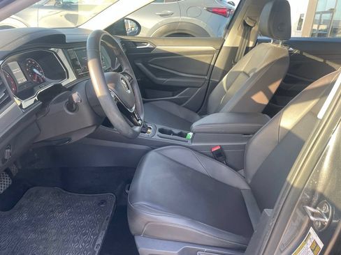 Used 2019 Volkswagen Jetta SE FWD image 15