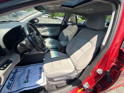 Used 2018 Hyundai Elantra Value Edition FWD image 22