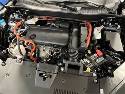 Certified 2025 Honda CR-V Sport-L image 12