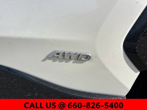 Used 2019 Toyota RAV4 XSE AWD/4WD image 9