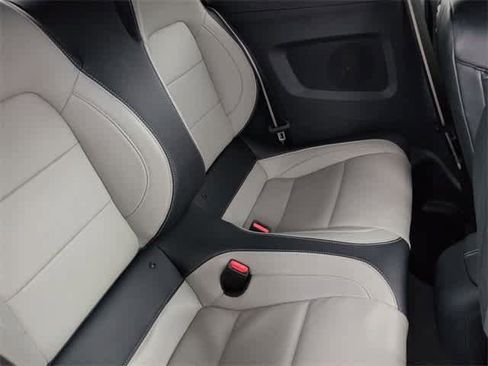 Used 2024 Ford Mustang GT Premium image 18