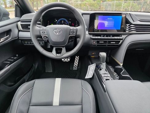 New 2026 Toyota Camry SE image 7