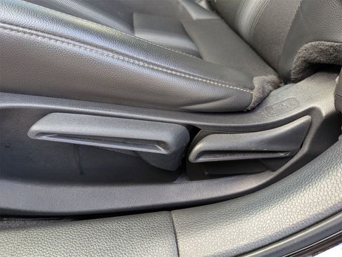 Used 2024 Honda Civic Sport image 16