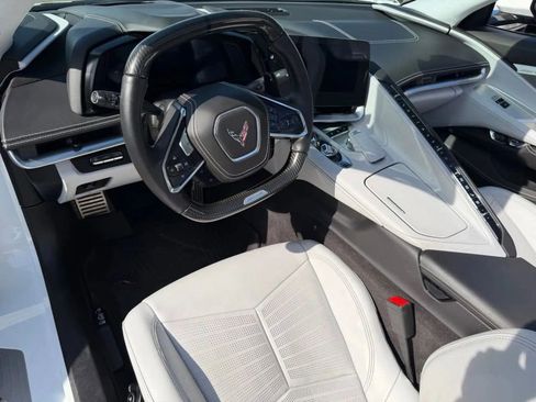 Used 2023 Chevrolet Corvette Z06 w/ Z07 Performance Package image 9