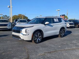 New 2026 Mitsubishi Outlander SEL FWD video 2