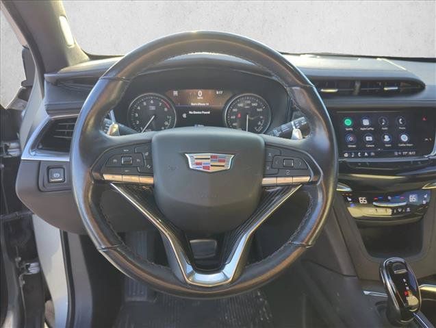 Used 2023 Cadillac XT6 Sport w/ Technology Package AWD/4WD image 12