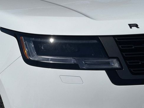 New 2026 Land Rover Range Rover SE AWD/4WD image 11