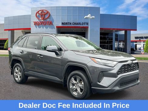 Used 2024 Toyota RAV4 XLE w/ Convenience Package FWD image 1