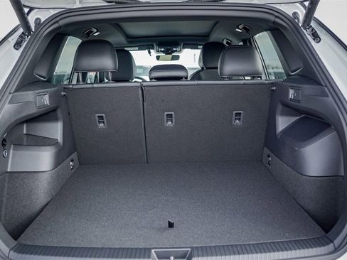 New 2026 Volkswagen Tiguan SE R-Line image 30