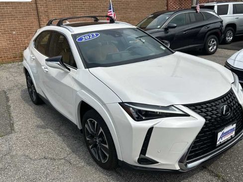 Used 2023 Lexus UX 250h FWD w/ Accessory Package (Z2) image 3
