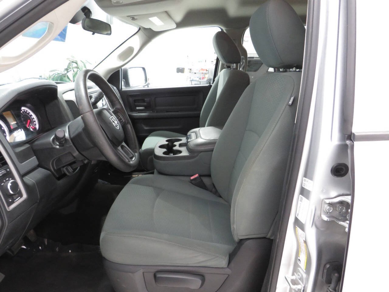 Used 2015 RAM 1500 Tradesman w/ Popular Equipment Group RWD image 13