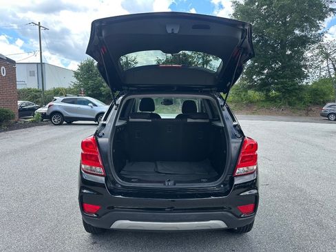 Used 2020 Chevrolet Trax LT FWD image 29