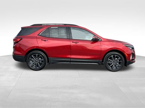 Certified 2024 Chevrolet Equinox RS w/ RS Leather Package image 3