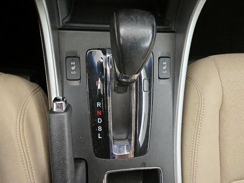 Used 2015 Honda Accord EX-L image 11
