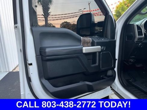 Used 2018 Ford F250 Lariat w/ Lariat Value Package AWD/4WD image 5