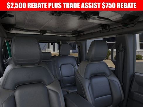 New 2025 Ford Bronco Outer Banks w/ Sasquatch Package image 12