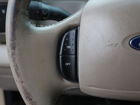 Used 2004 Ford F350 Lariat image 20