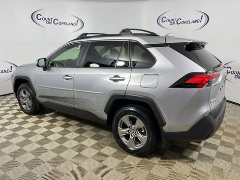 Certified 2023 Toyota RAV4 XLE w/ Convenience Package image 4