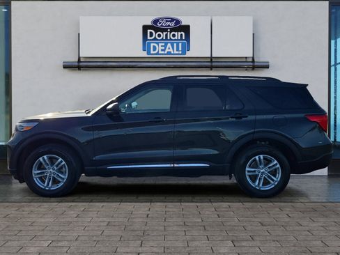 Certified 2023 Ford Explorer XLT w/ Equipment Group 202A image 6