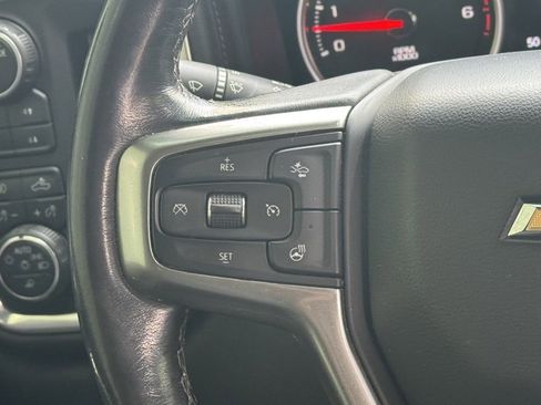 Used 2022 Chevrolet Silverado 2500 LTZ w/ LTZ Premium Package image 17