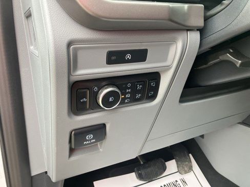 Used 2025 Ford F150 XLT w/ Equipment Group 302A MID image 15