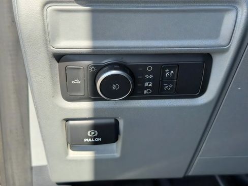Used 2021 Ford F150 XL w/ Equipment Group 101A High RWD image 17