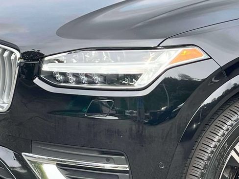 Certified 2023 Volvo XC90 B6 Plus AWD/4WD image 7