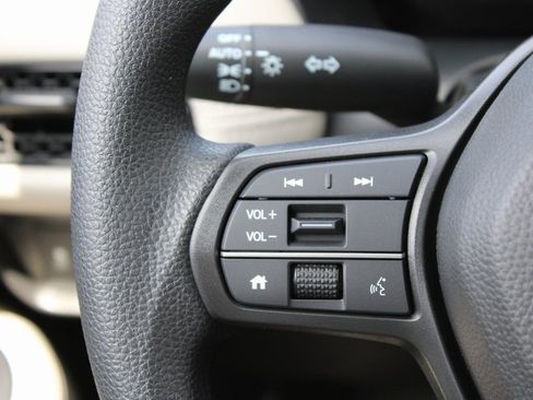 New 2026 Honda HR-V LX image 25