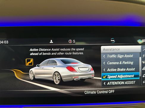 Used 2020 Mercedes-Benz S 560 Sedan image 24