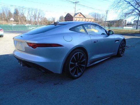 Used 2016 Jaguar F-TYPE Coupe image 7