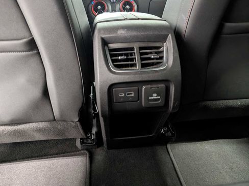 Used 2021 Chevrolet Blazer RS w/ Enhanced Convenience Package image 21