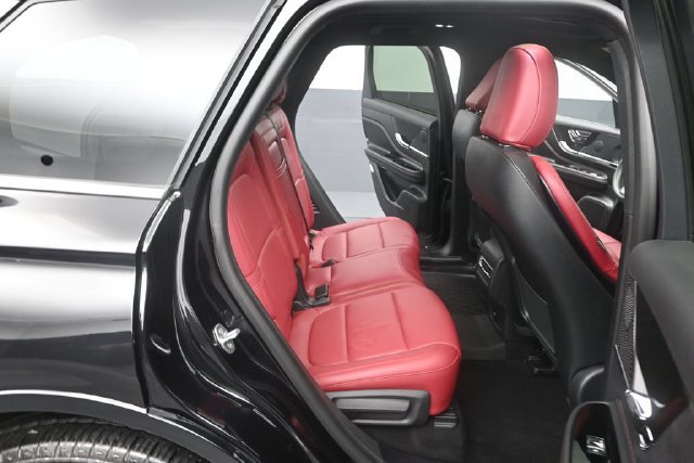 Certified 2025 Lincoln Corsair Grand Touring AWD/4WD image 26