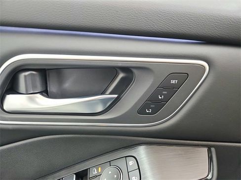 New 2026 Nissan Rogue Platinum image 21