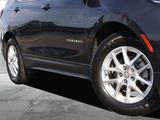 Used 2023 Chevrolet Equinox LT image 3