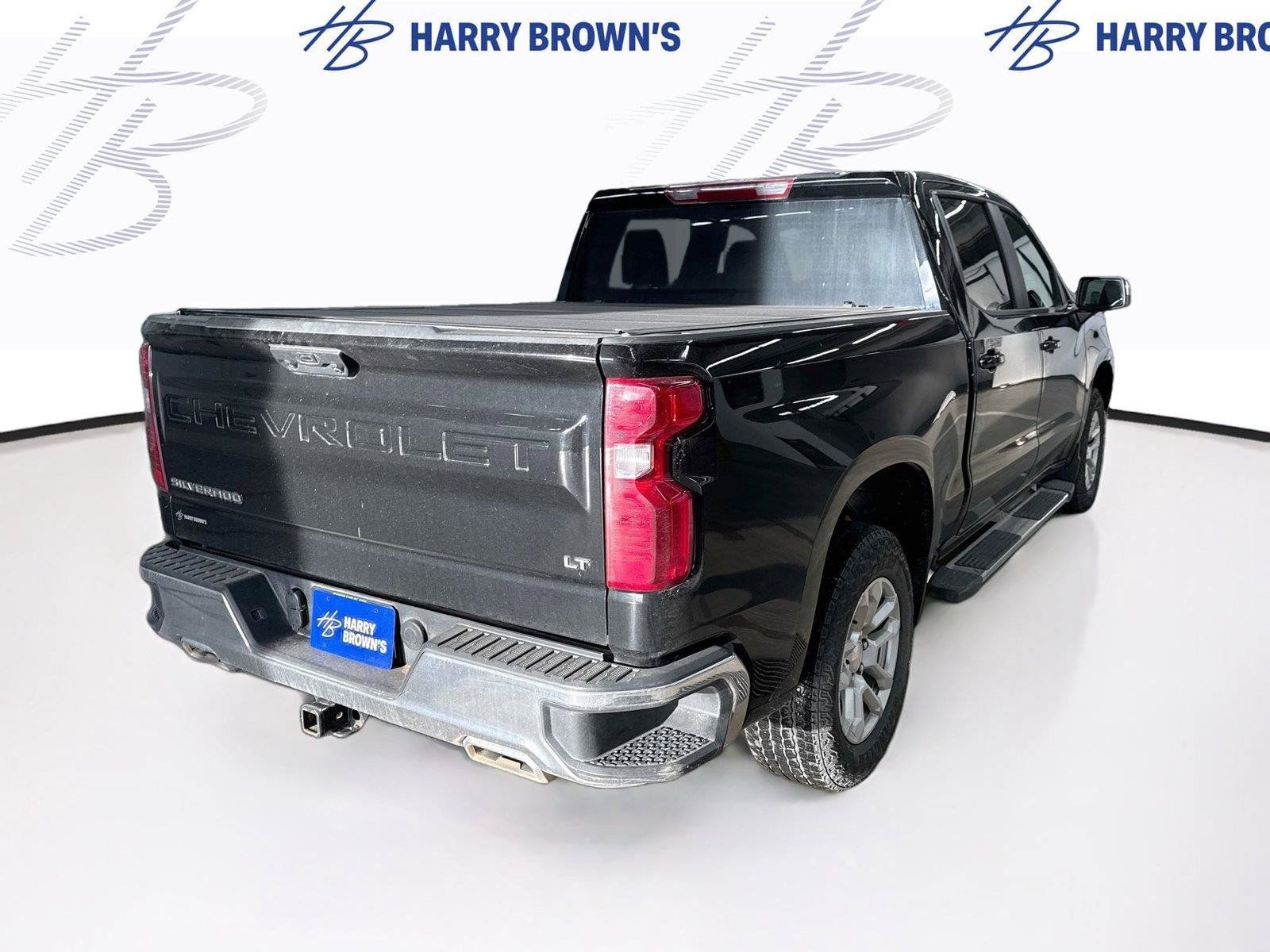 Used 2023 Chevrolet Silverado 1500 LT w/ Z71 Off-Road Package AWD/4WD image 10