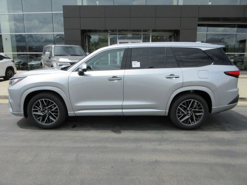 New 2026 Lexus TX 350 AWD image 3