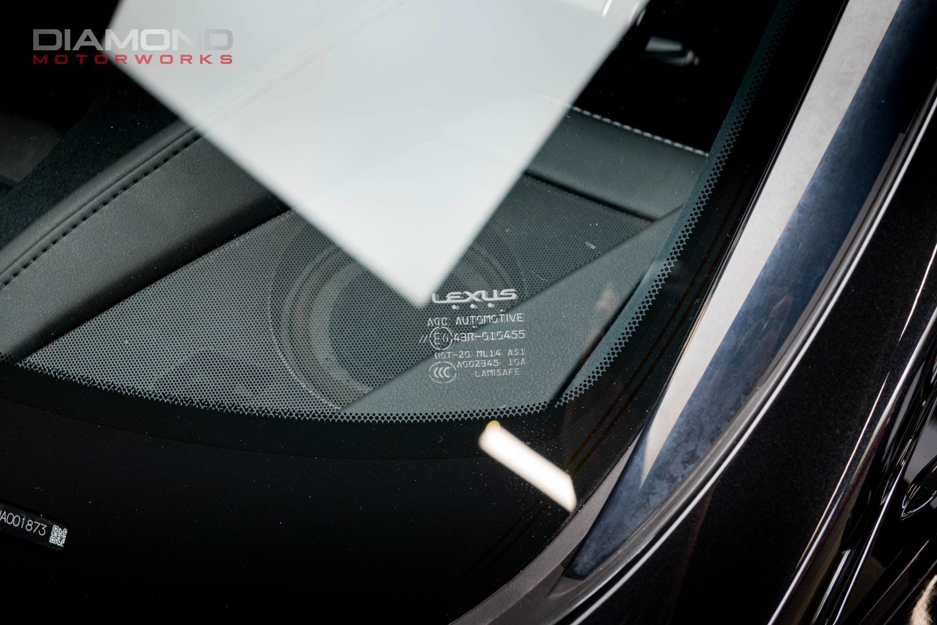 Used 2018 Lexus LC 500 Coupe w/ Sport Package RWD image 34