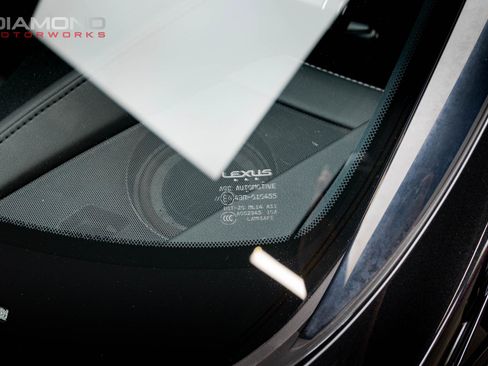 Used 2018 Lexus LC 500 Coupe w/ Sport Package RWD image 34