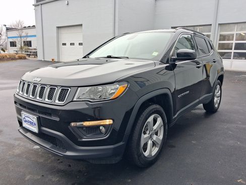 Used 2019 Jeep Compass Latitude w/ Popular Equipment Group image 21