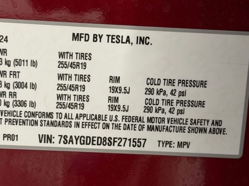 Used 2025 Tesla Model Y Long Range image 33